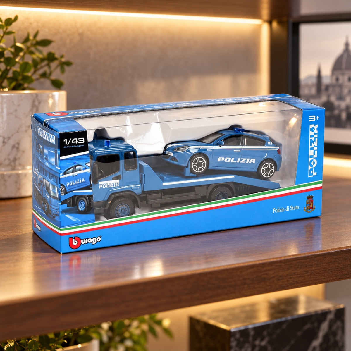 Alfa Romeo Giulietta Polizia Modell mit Transporter – Illustrationsfoto (KI)