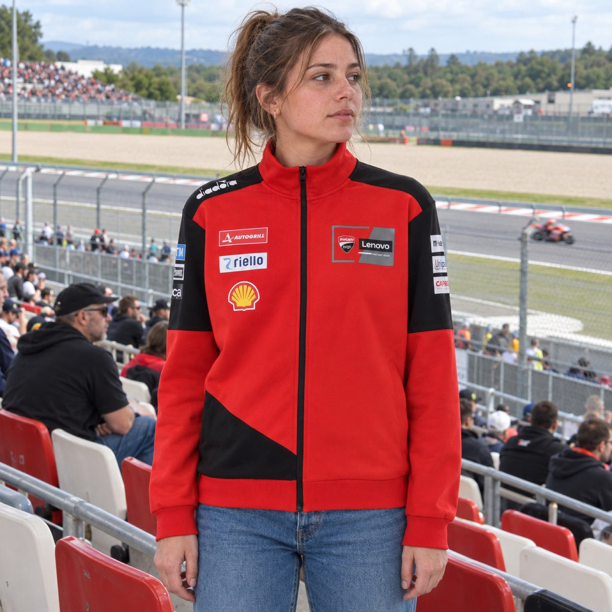 Ducati Lenovo Team Zip Sweatshirt with Sponsor Logos – Red – ilustrační foto 2 (AI)