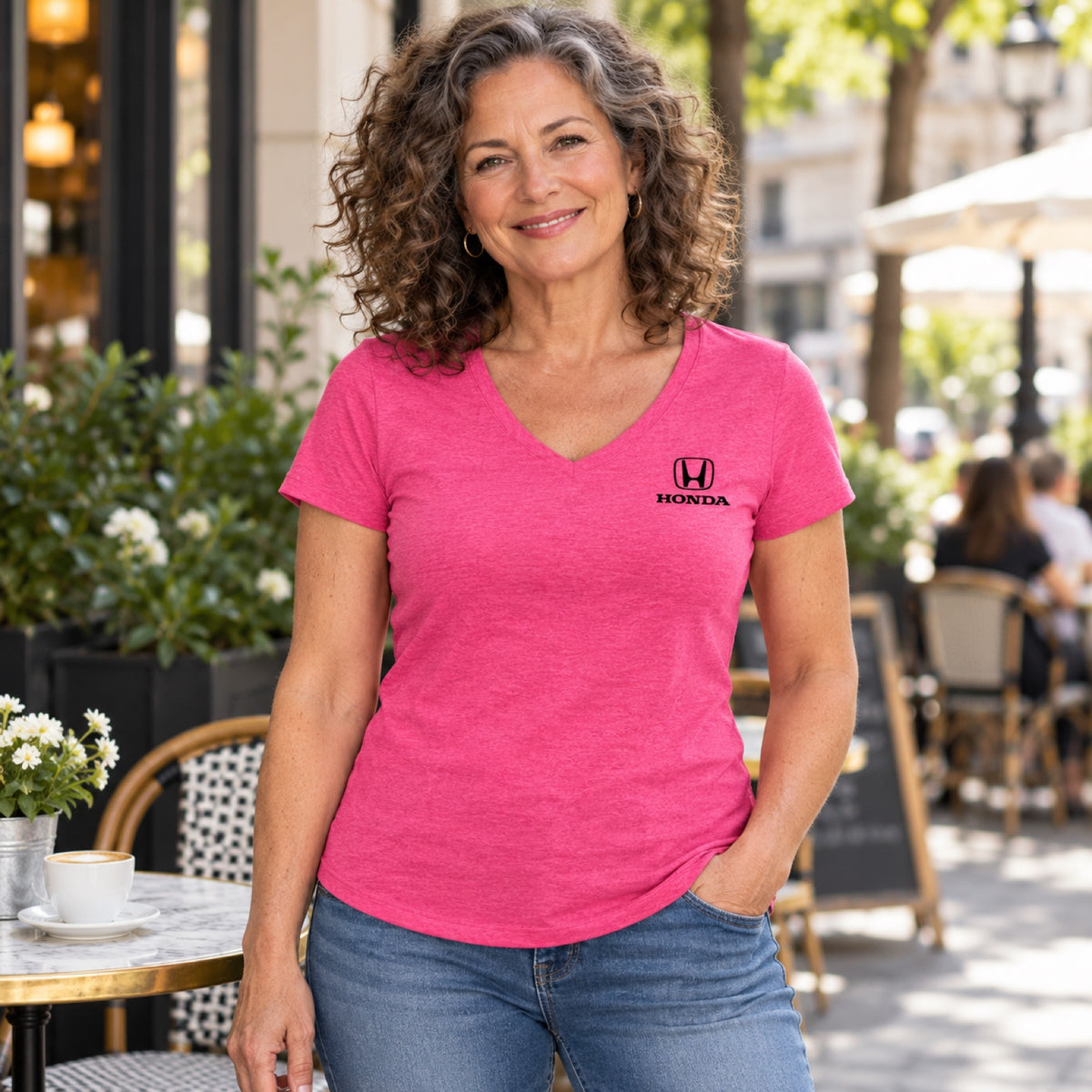 Honda Motor Damen-T-Shirt – Rosa – Illustrationsfoto (KI)