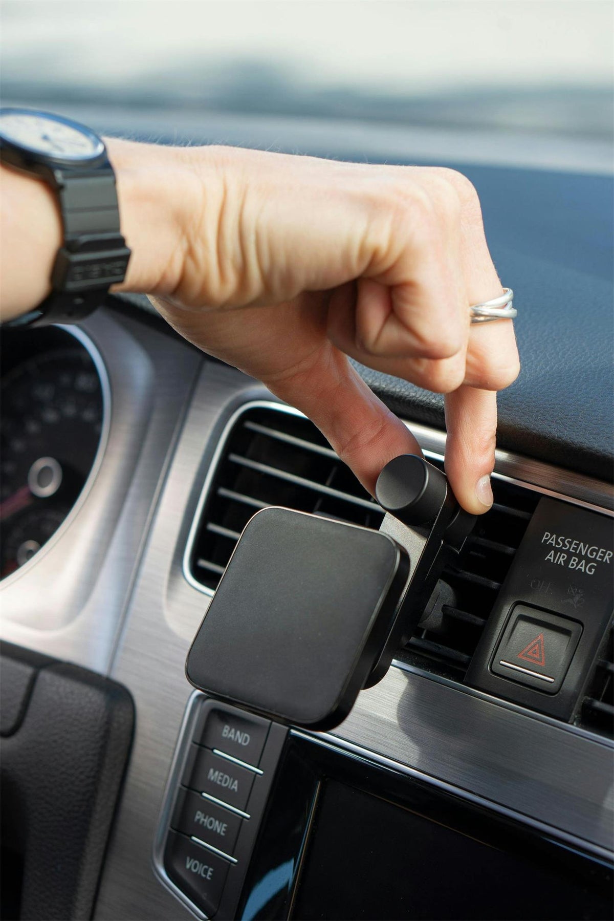 Lüftungshalterung Peak Design Car Mount Vent mit Ladefunktion V2 - schwarz