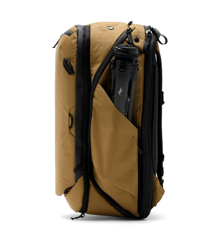 Reiserucksack Peak Design Travel Backpack 45L Coyote