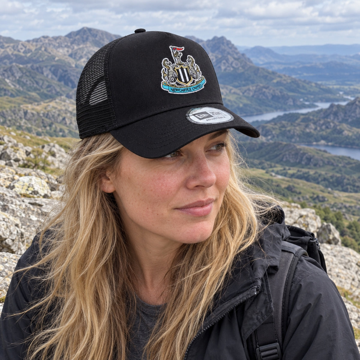 Newcastle United EF Mesh Cap – Black – ilustrační foto 2 (AI)