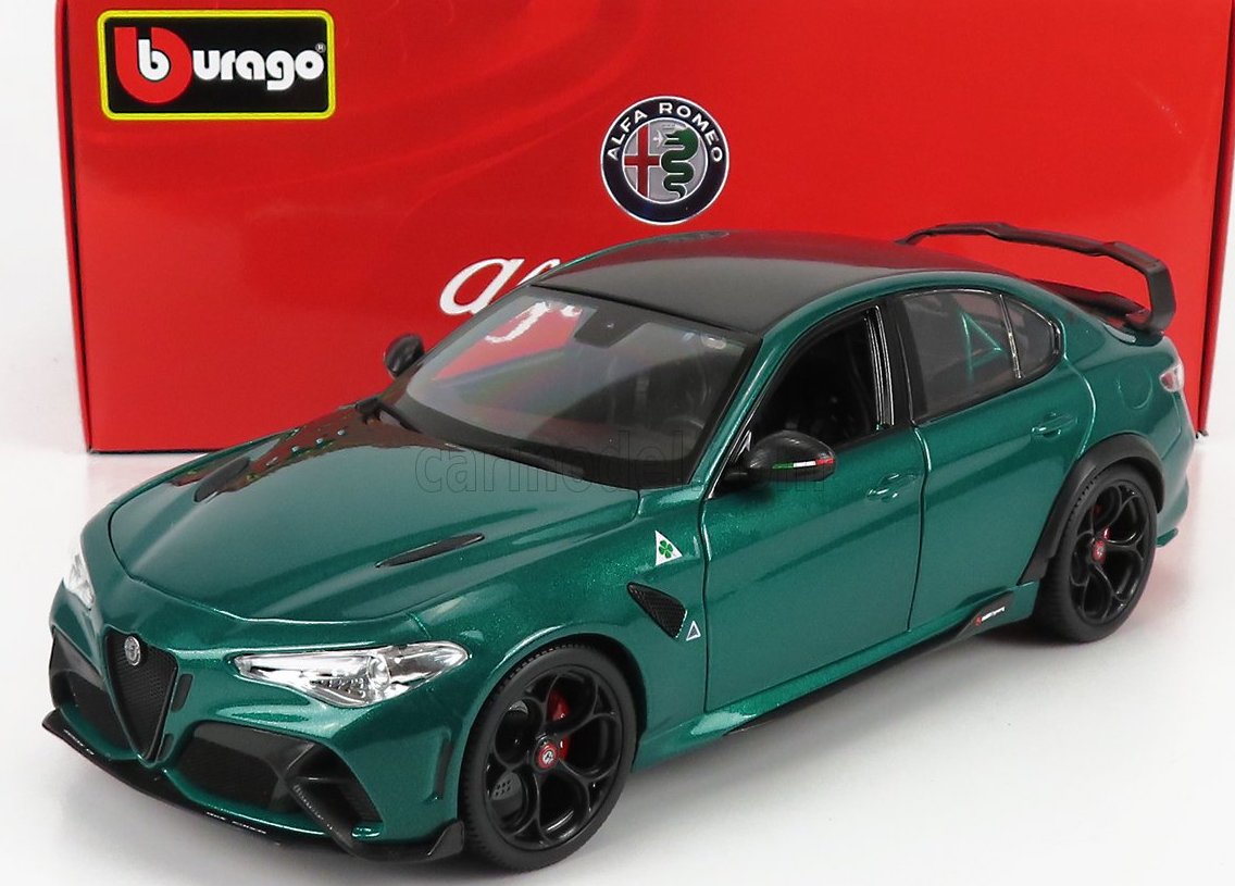Bburago model Alfa Romeo Giulia GTAm, green