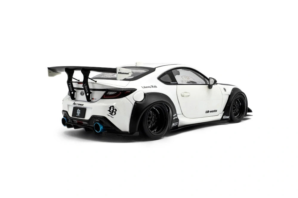 Solido Toyota GR86 Liberty Walk 2024 Modell im Maßstab 1:18