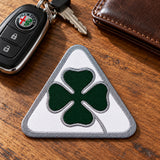 Alfa Romeo Quadrifoglio Aufnäher – 50 mm – Illustrationsfoto (KI)