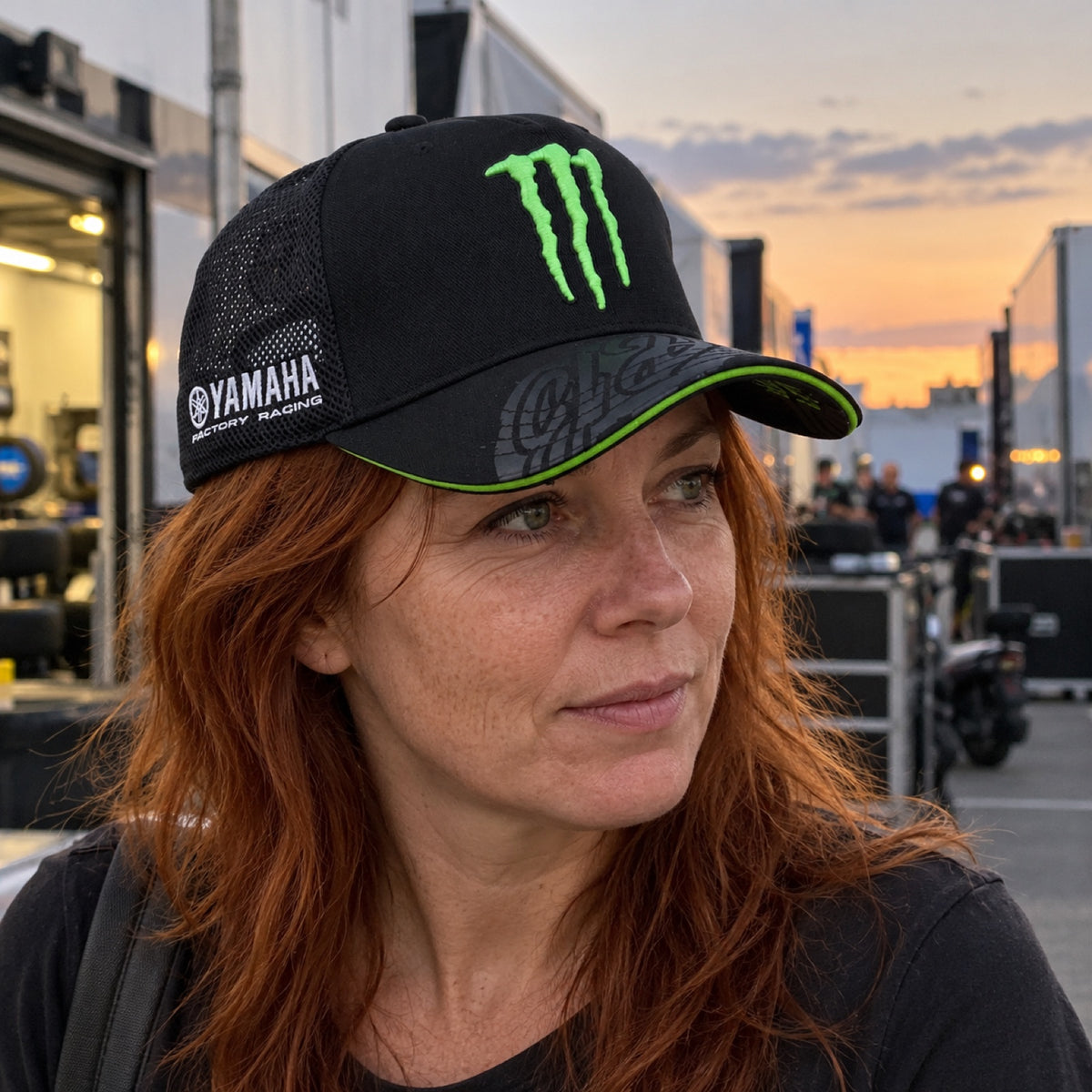 Fabio Quartararo – Monster Energy Curved Peak Sponsor Cap – ilustrační foto 2 (AI)