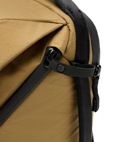 Peak Design Everyday Backpack 20L v2 - Coyote