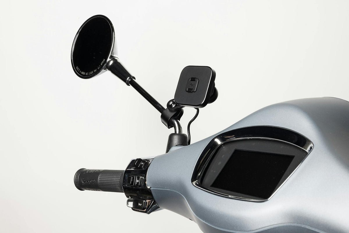 Motorradhalterung Peak Design Motorcycle Mount Mirror Mount mit Ladefunktion - schwarz