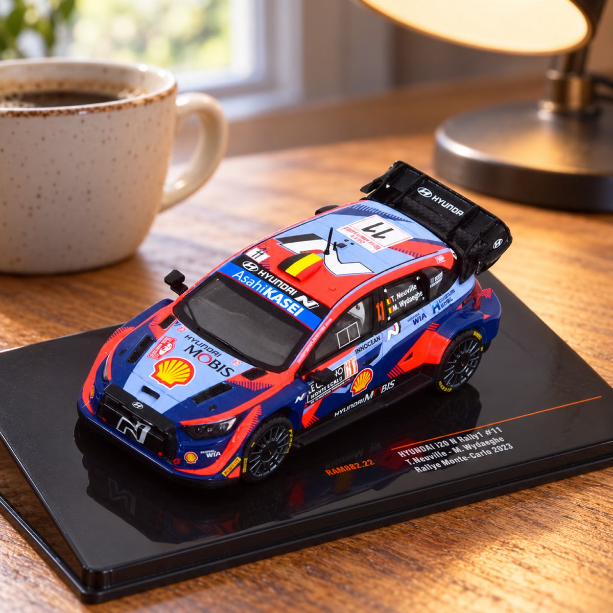 IXO Hyundai i20 N WRC Modell – Rallye Monte Carlo 2023 – T. Neuville – Illustrationsfoto (KI)