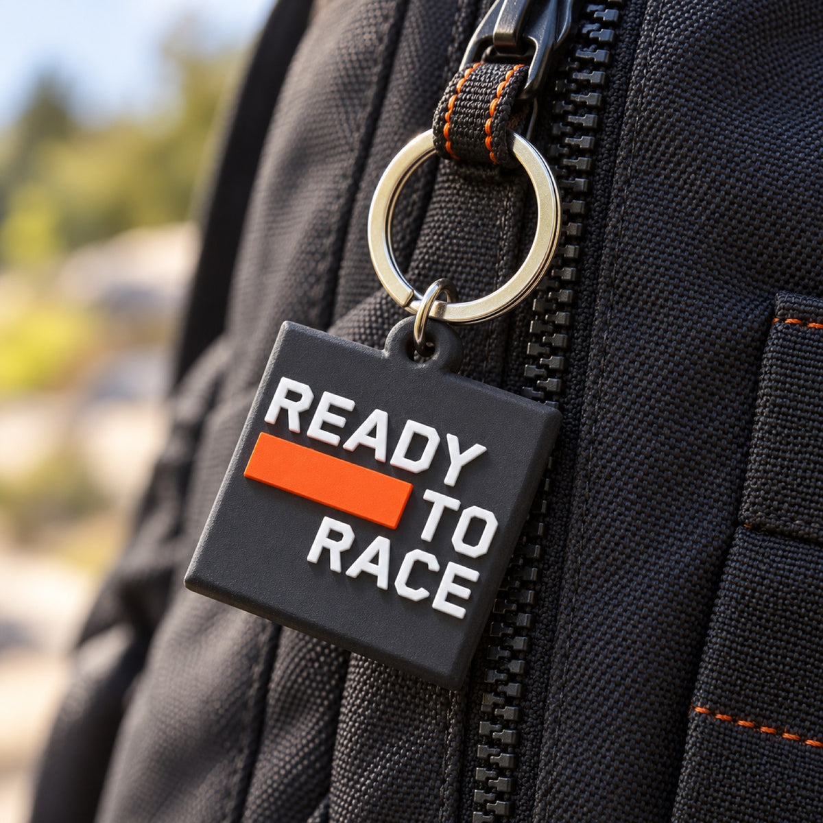 KTM Racing Ready To Race Schlüsselanhänger mit Logo – Schwarz – Illustrationsfoto (KI)