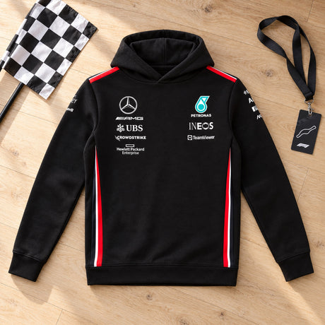 Mercedes-AMG PETRONAS F1 Kinder-Team-Hoodie AMG – 140 cm – Illustrationsfoto (KI)
