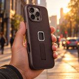 Peak Design Everyday Loop Case für iPhone 16 Pro Max – Eclipse – Illustrationsfoto (KI)