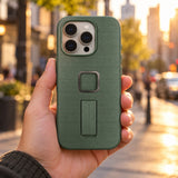 Peak Design Everyday Loop Case iPhone 16 Pro – Sage – Illustrationsfoto (KI)