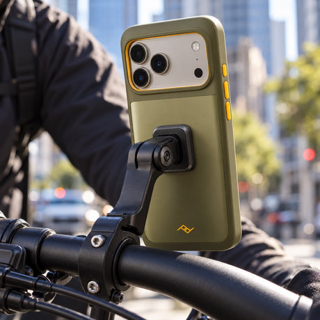Peak Design GNAR Case – iPhone 17 Pro Max – Kelp – Illustrationsfoto (KI)