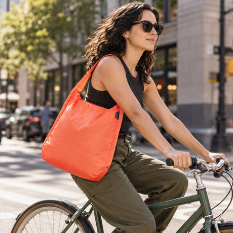 Peak Design Packable Tote – Ibis – Illustrationsfoto (KI)
