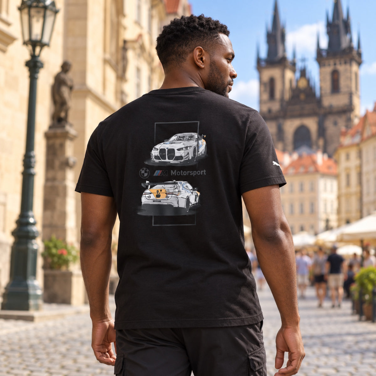 BMW Motorsport Fan-T-Shirt mit Racing-Motiv – Schwarz – Illustrationsfoto (KI)