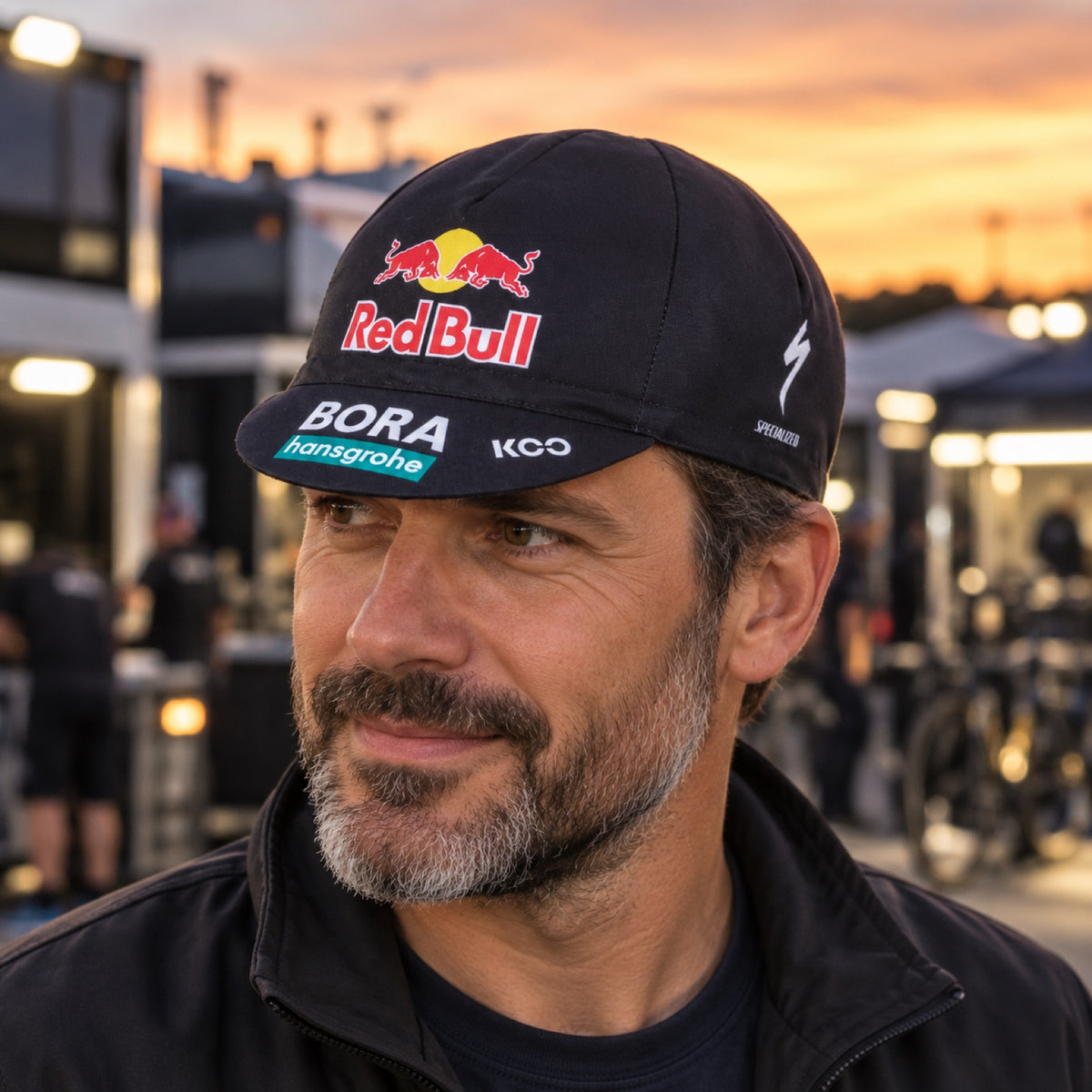 Red Bull Bora Hansgrohe Radmütze – SPECIALIZED Team Edition – Illustrationsfoto (KI)