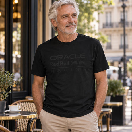Oracle Red Bull Racing TONAL Edition T-Shirt mit Logo – Schwarz – Illustrationsfoto (KI)