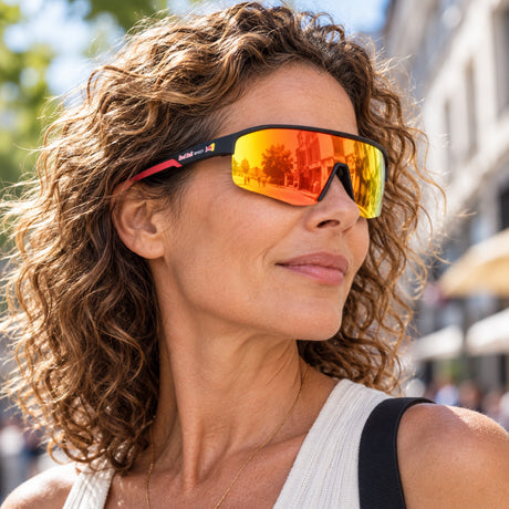 Red Bull Spect DUNDEE Sonnenbrille – Schwarz mit orangefarbenem Glas – Illustrationsfoto (KI)