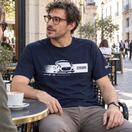 Sparco – Ford M-Sport WRC Casual T-Shirt – Navy – ilustrační foto (AI)