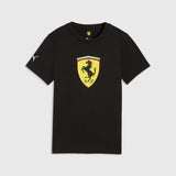 Scuderia Ferrari F1 x Puma Kinder-T-Shirt mit großem Wappen – Schwarz