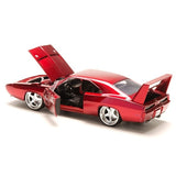 Modell Fast & Furious 7 Dodge Charger Daytona Dom's