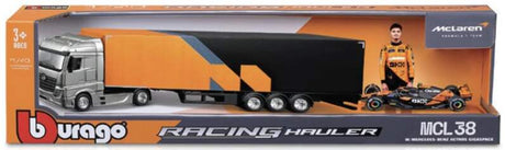Modell McLaren MCL38 BBurago #4 Lando Norris 2024 mit Mercedes-Truck
