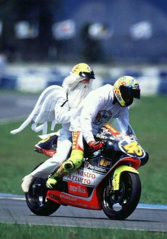 MotoGP helmet model Valentino Rossi Brazil 1999 Jacarepaguà