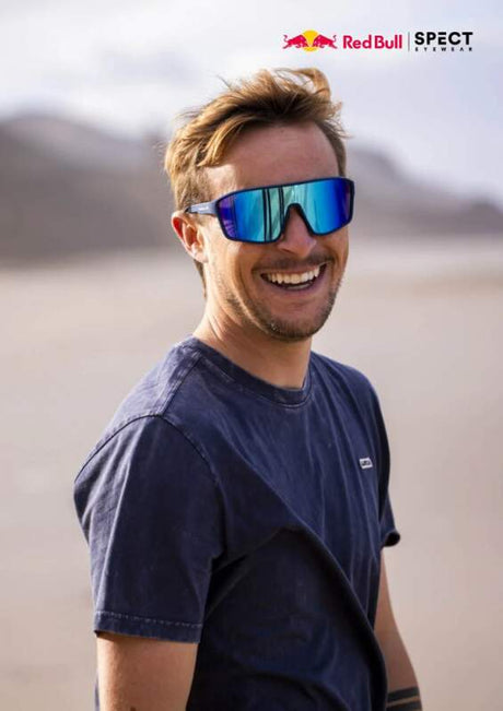 Red Bull Spect Sonnenbrille DAFT weiß mit rot-orangem Glas